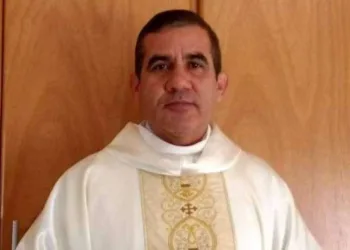 Padre toma todas e é preso por dirigir bêbado