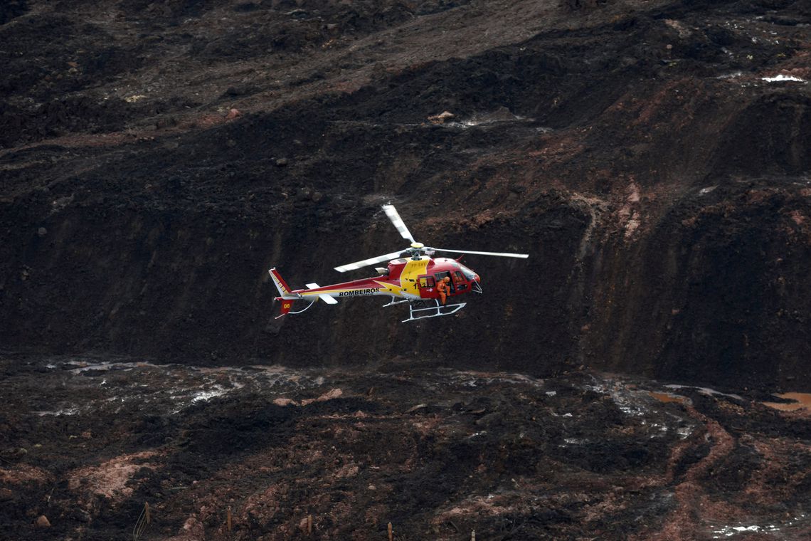 Bombeiros confirmam 34 mortes em Brumadinho