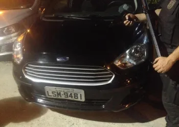 POLICIAIS PRENDEM BANDIDOS EM CAMPO GRANDE!! PRA CIMA DELES!!