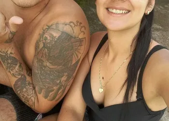Mulher que foi morta por companheiro preso em visita íntima, tinha deixado um texto em sua rede social de declaração de amor ao seu assassino