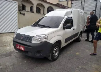 POLICIA PRENDE BANDIDOS EM CAMPO GRANDE!! PRA CIMA DELES!!!