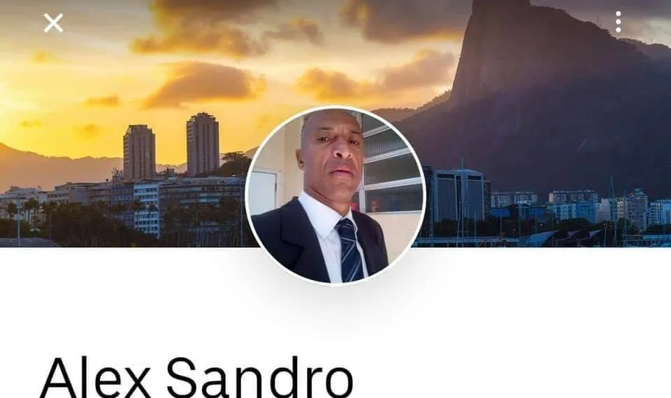 HISTÓRIA DE UM PASSAGEIRO DA UBER…LEIA