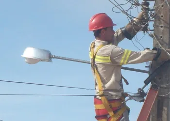 Cortar luz por falta de pagamento na conta é proibido em todo território brasileiro