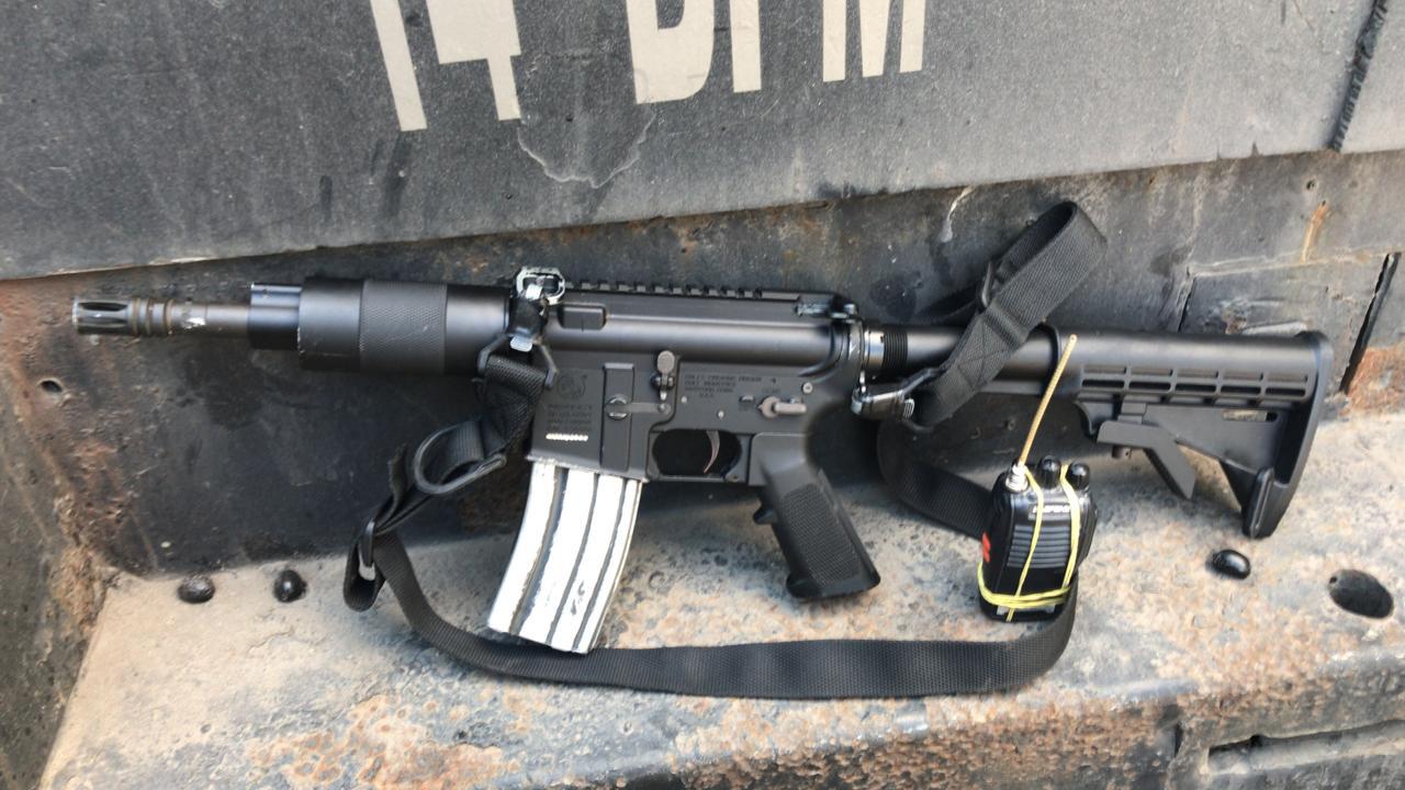 Bandido é preso e moradora atingida por bala perdida  em Comunidade na Zona Oeste