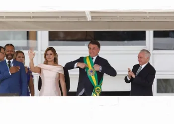Intérprete de Libras da posse de Bolsonaro foi candidato pelo PSol