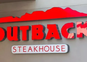 OUTBACK VAGAS PARA ATENDENTE DE RESTAURANTE, AUXILIAR DE COZINHA, LIMPEZA, RECEPCIONISTA – COM E SEM EXPERIENCIA