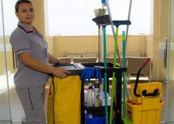 AUXILIAR DE SERVIÇOS GERAIS, PASSADEIRA, RECEPCIONISTA – R$ 1.421,82 – COM E SEM EXPERIENCIA – CONDOMINIO DE LUXO