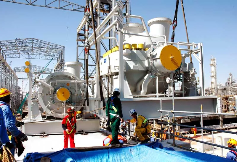 Lista completa e atual com mais de 100 vagas para trabalhar embarcado imediatamente