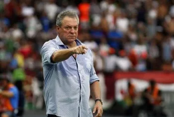 Abel Braga diz que futebol se tornou ‘muleta’ após morte do filho