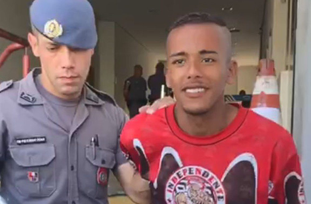 Homem é preso  após matar travesti e guardar coração: ‘Era um demônio’