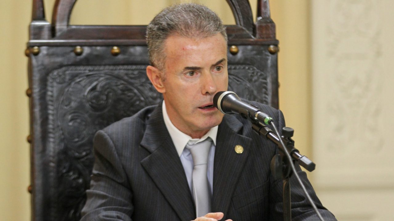 Chiquinho da Mangueira vai para prisão domiciliar