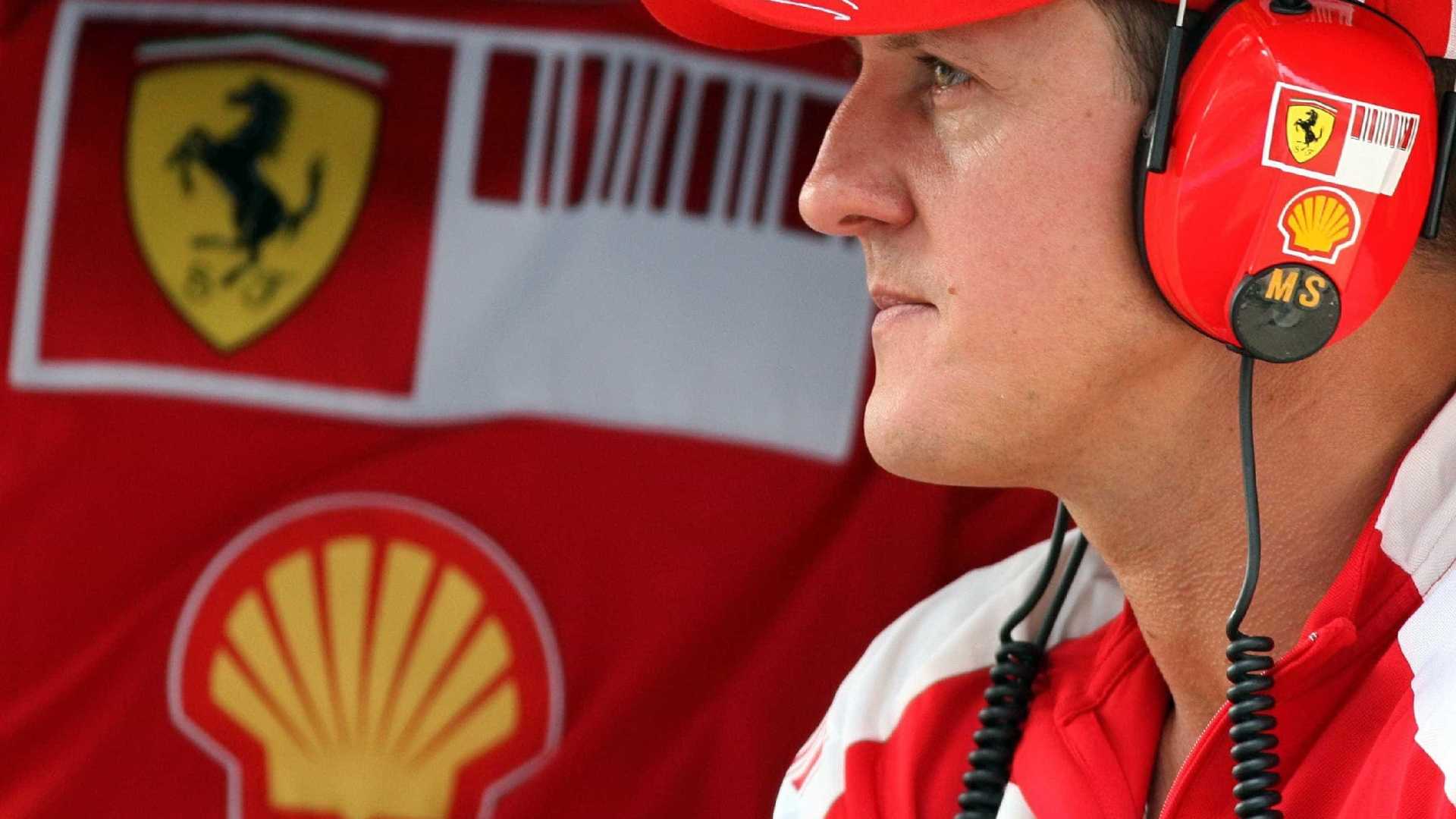 Às vésperas do aniversário de Schumacher, esposa manda recado a fãs