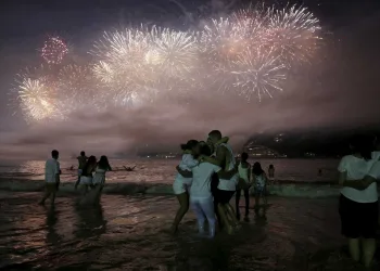 Copacabana: Réveillon tem 641 pessoas atendidas em postos de saúde