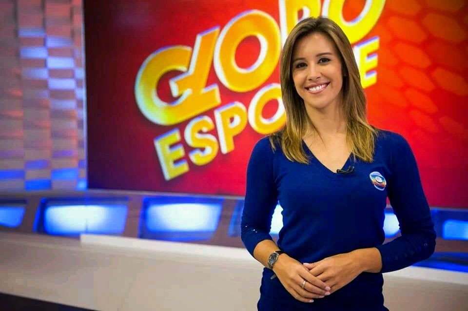 Apresentadora da Globo posta foto em plantação de maconha: ‘Sem problemas’