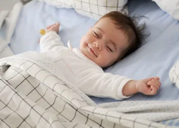 Aromaterapia: 3 óleos essenciais para acalmar o seu filho