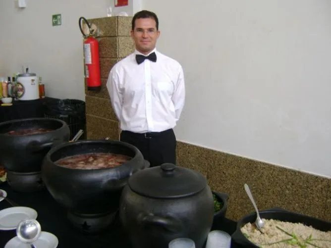 VAGAS P/ CUMIM – R$ 1.500,00 + BENEFÍCIOS – VT + VR