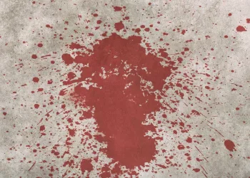 Homem simula própria morte com ketchup e é achado dormindo no RS