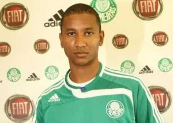 Ex-Palmeiras trabalha como gari em SP: ‘Nunca me senti menosprezado’