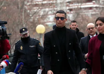 CRISTIANO RONALDO É CONDENADO A 23 MESES DE PRISÃO