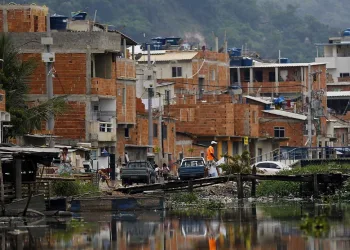 Milícia barrava moradores que atrasavam aluguel na Zona Oeste do Rio