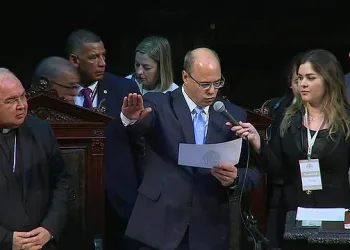 ‘Traficantes são narcoterroristas, e como terroristas serão tratados’, diz Witzel