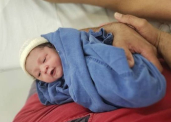 Primeiro bebê de 2019 é uma menina e você não vai acreditar no nome!