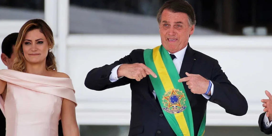 Pulseira que Bolsonaro usou na posse é revelada