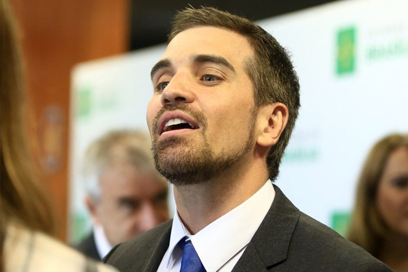 Após apoiar #EleNão, ex-secretário da Saúde  prestigia Bolsonaro