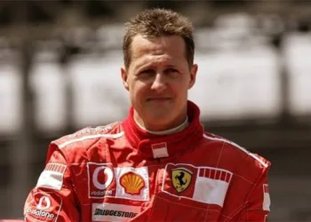 Filha de Michael Schumacher faz declaração em aniversário de 50 anos do ex-piloto