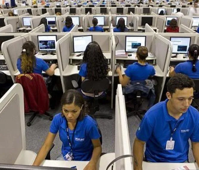 VAGAS P/ OPERADOR DE TELEMARKETING – R$ 1.000,00 + BENEFÍCIOS