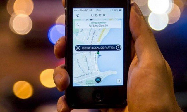Mulheres são presas por ameaçar motorista do Uber com uma faca