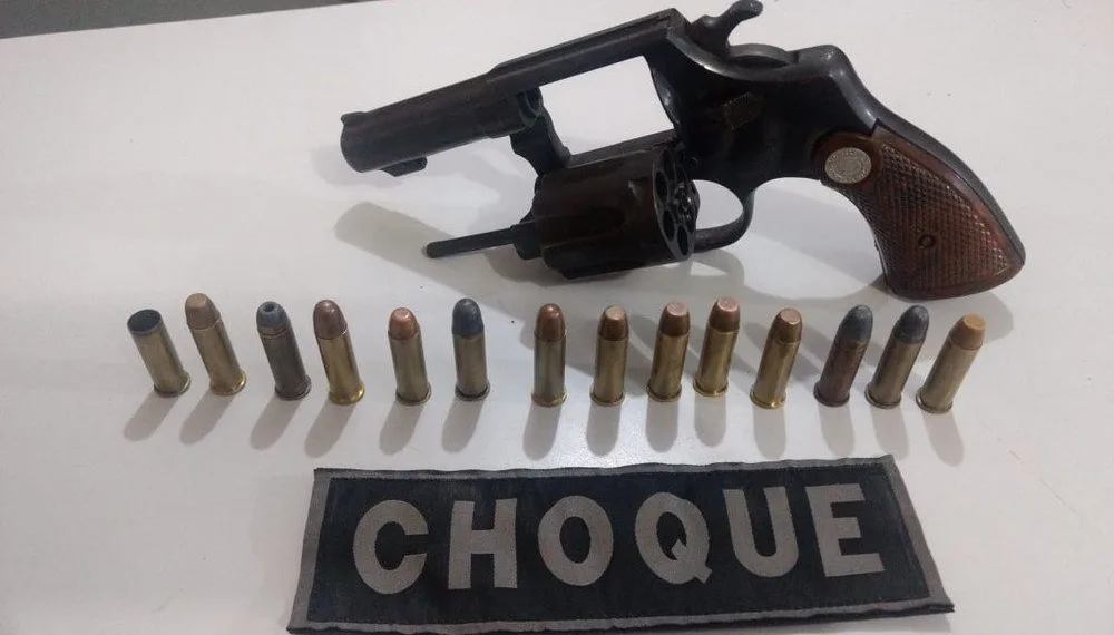 Homem rejeita sexo, é chamado de ‘frouxo’ e atira 4 vezes contra mulher