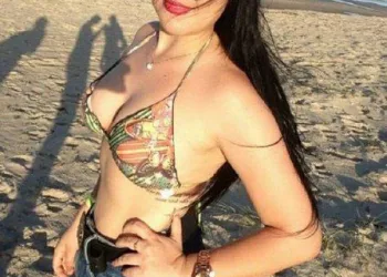 Funcionária de loja é morta a tiros pelo ex-companheiro em shopping