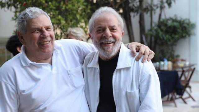 Morre irmão de Lula