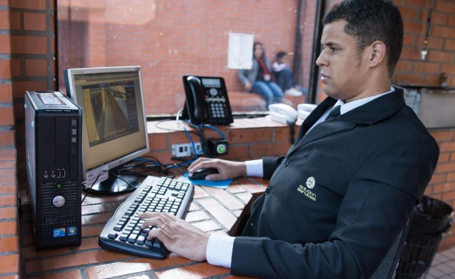 VAGAS P/ PORTEIRO – R$ 1.322,20 + BENEFÍCIOS – VT + VR – RIO DE JANEIRO / RJ