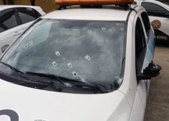URGENTE!! Equipe que fiscaliza vans no Rio é atacada a tiros na Zona Oeste