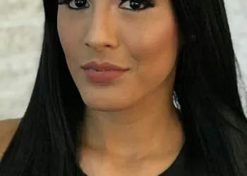 MISS LEVA FACADA EM BLOCO DE CARNAVAL E ESTÁ EM ESTADO GRAVE!!