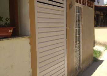 VENDE-SE UMA CASA CONFORTÁVEL POR R$45.000 EM CAMPO GRANDE( FOTOS)