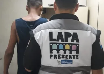 POLICIA PRENDE HOMEM ENVOLVIDO NA MORTE DE JOVEM EM GUARATIBA AO PROTEGER A MÃE