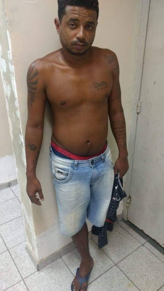 SACI É PRESO EM COMUNIDADE NA ZONA OESTE