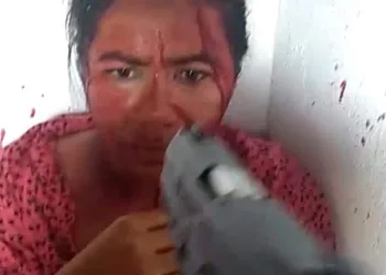 TRAFICANTES SEQUESTRAM EVANGÉLICA DE DENTRO DE CASA PARA SE VINGAR DO MARIDO QUE TEM DÍVIDAS DE DROGAS (FOTOS)