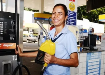 VAGAS P/ FRENTISTA – R$ 1.036,90 + BENEFÍCIOS – VT + VR