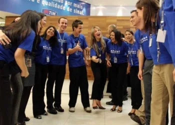 TIM VAGAS PARA JOVEM APRENDIZ – SEM EXPERIENCIA
