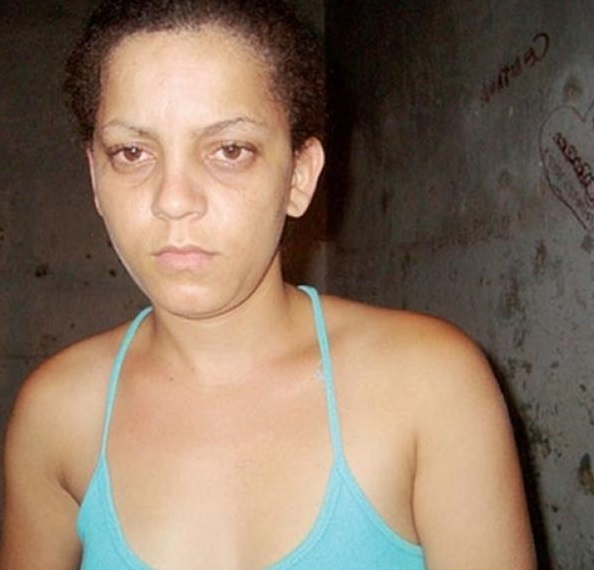 Esposa capa marido após saber que ele estuprou a sua filha de 6 anos( IMAGEM FORTE)