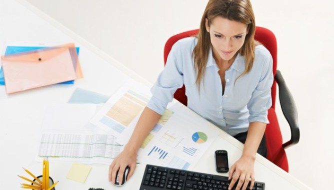 VAGAS P/ ASSISTENTE ADMINISTRATIVO – R$ 1.470,00 + BENEFÍCIOS