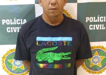 HOMEM É PRESO ACUSADO DE ESTUPRAR A PRÓPRIA FILHA NO RJ