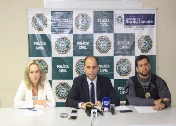 Polícia Civil apreende imóveis da Milicia avaliados em cerca de R$ 5 milhões na Zona Oeste!! 11 são presos
