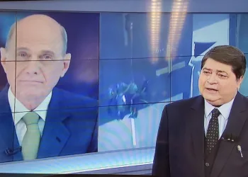 Datena chora ao noticiar morte de Boechat: “Melhor jornalista do país”