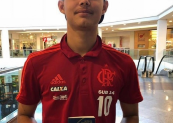 Jogador Cauan do Flamengo é ouvido pela polícia no hospital sobre incêndio