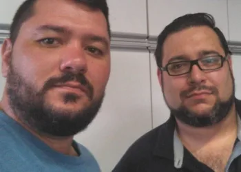 Empresário descobre que funcionário é irmão desaparecido há 31 anos